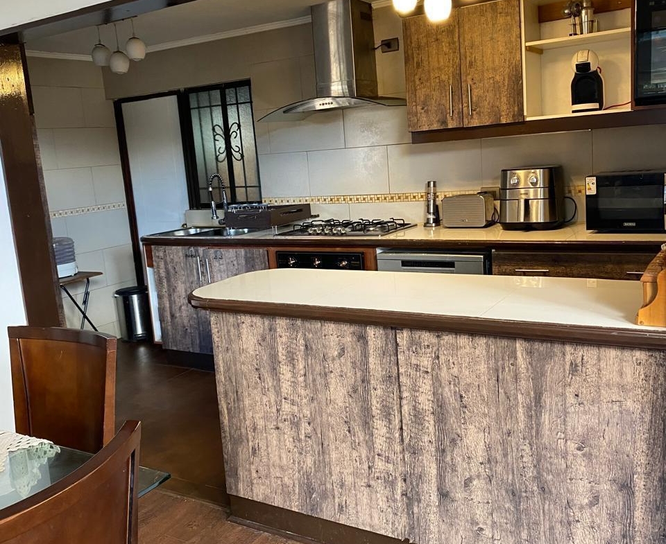 Maravillosa casa con bellos espacios en arriendo en Quilpue