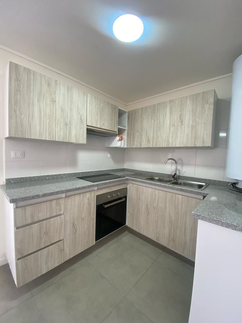 Hermoso departamento a un costado colegio costa cordillera, Antofagasta Sur